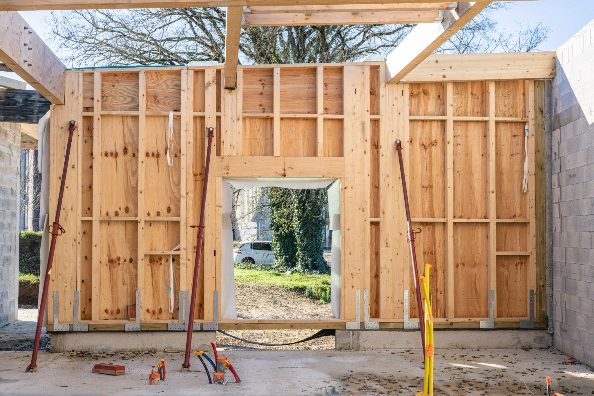 cabanel-mur-ossature-bois-avec-ouverture-chantier