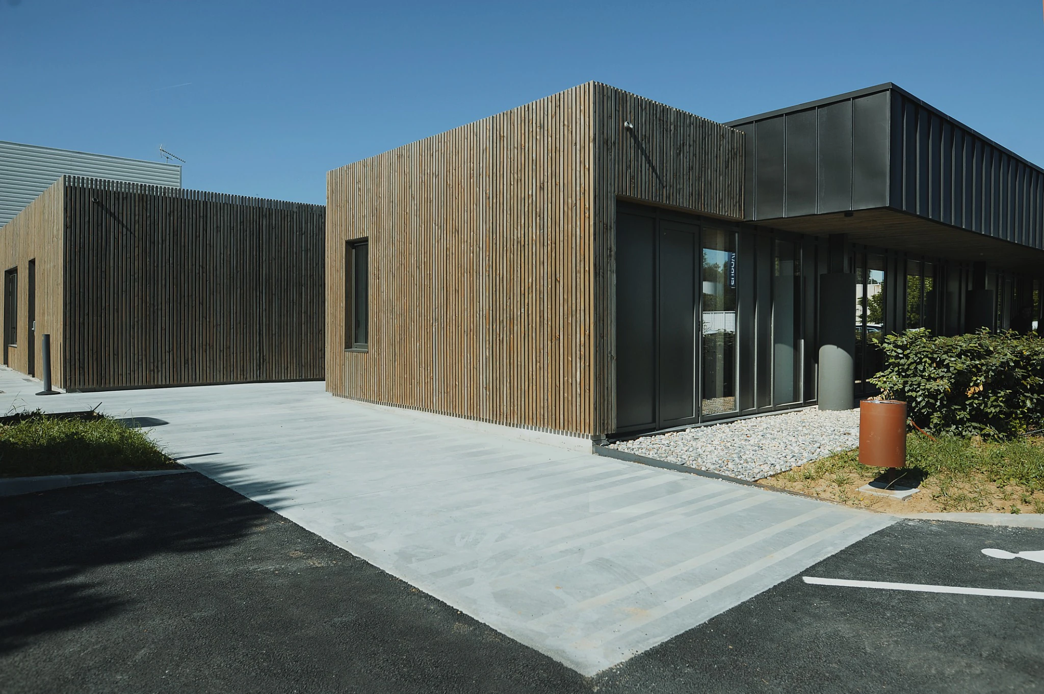 construction-batiment-ossature-bois-bardage-gaillac-blick-freres