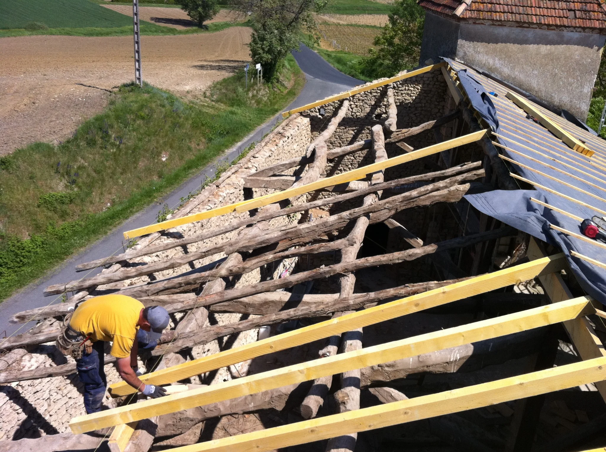 renovation-charpente-ancienne-bois-senouillac